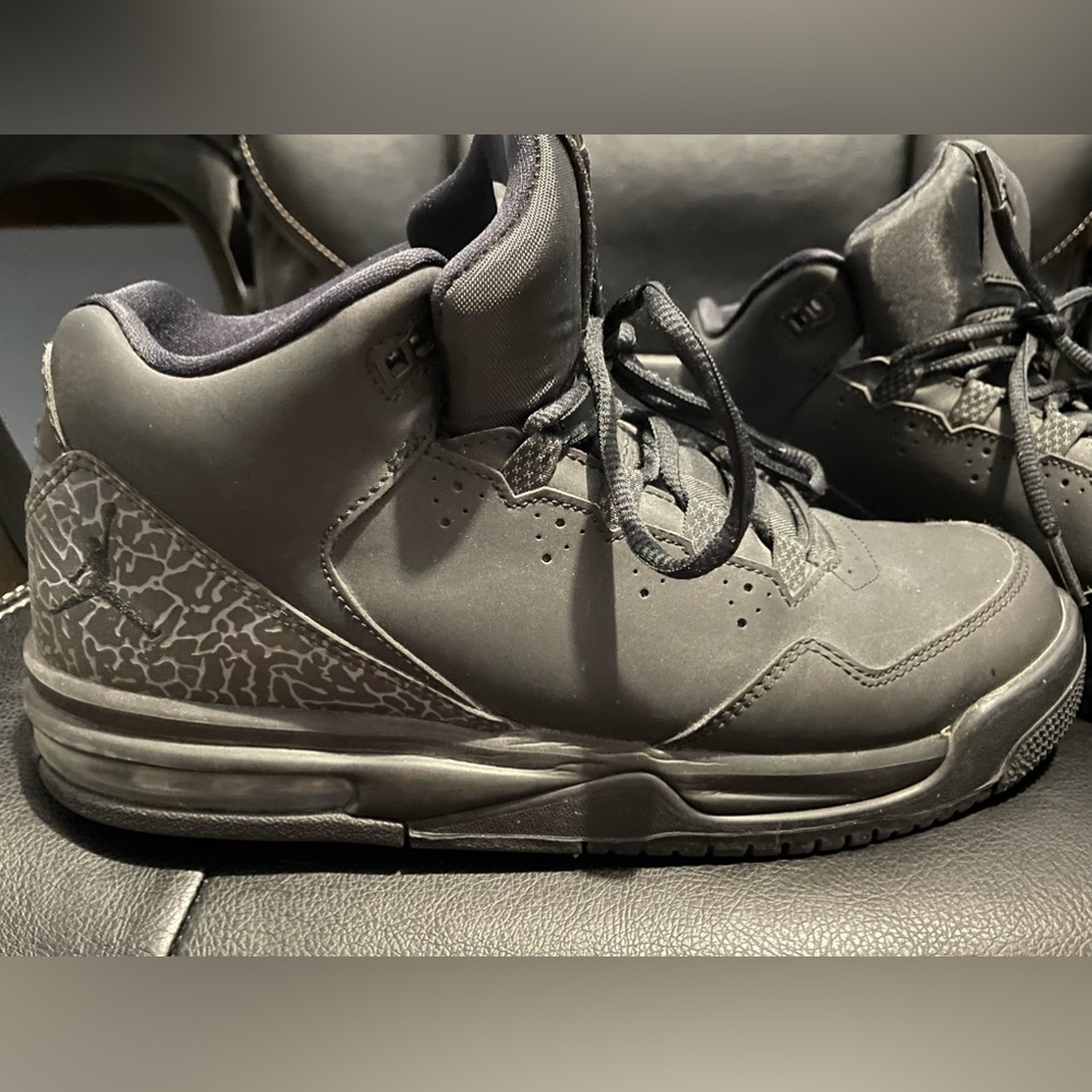 Ladies Jordan Air Flights Sneakers